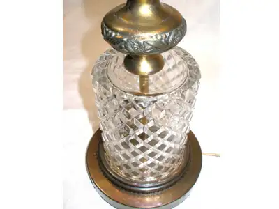 Lampe de table vintage style Baccarat Heinberg en cristal taillé, View more