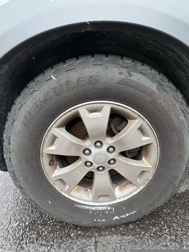 17inch Hercules All Weather Tires in Tires & Rims in Napanee - Image 2