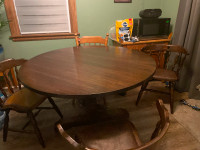 Solid oak kitchen table and 4 chairs
