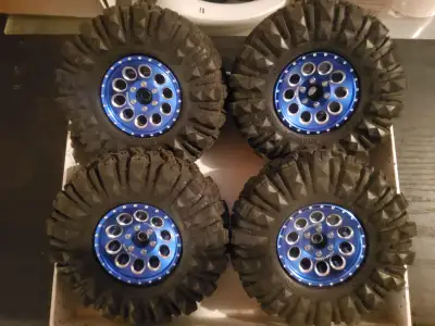 Asking $100 Pick up only. Cash Only. HobbySoul 1.9 Blue/Chrome aluminum beadlock wheels with aggress...