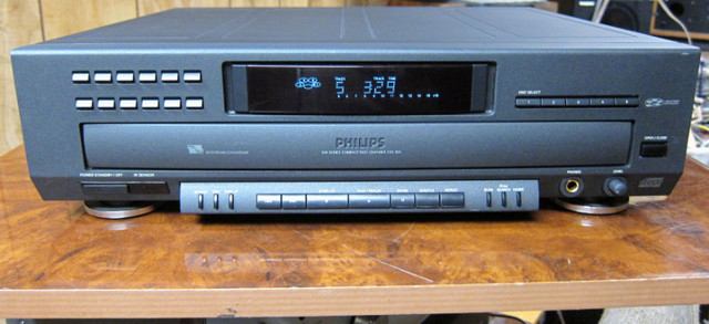 PHILIPS CDC 926 CD PLAYER 5-DISC CHANGER MARANTZ CC-65 CLONE in Stereo Systems & Home Theatre in Ottawa - Image 3