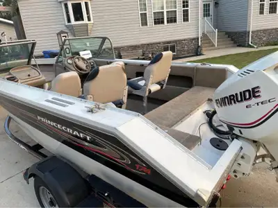 2002 boat, 2002 Prince craft trailer, 2008 115hp Evinrude E-tec motor. Everything works as it should...