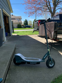 Razor electric scooter