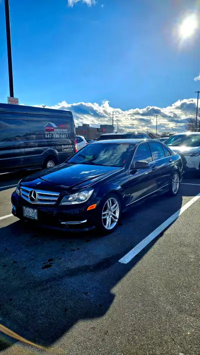 2013 Mercedes-Benz C250 – 4 cyl – 202,194 km – SOLD AS-IS / NON-RUNNING 2013 Mercedes-Benz C250 (W20...