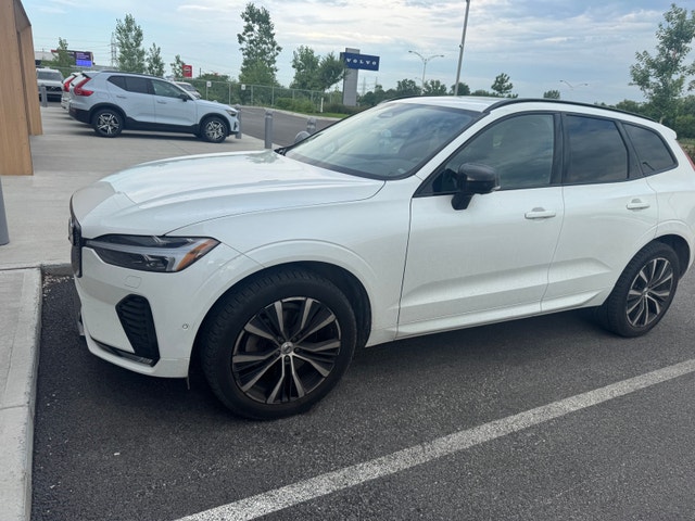 REPRISE DE BAIL – Volvo XC60 B6 AWD Plus Brigh2023 – Seulement 1 — photo 3