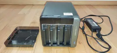 QNAP NAS TS-453D, View more