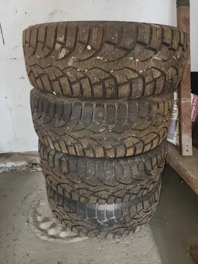 Like new, tires and rims both used just one winter 3000 kms. on Chev Cobalt. Bolt pattern is 5x110....