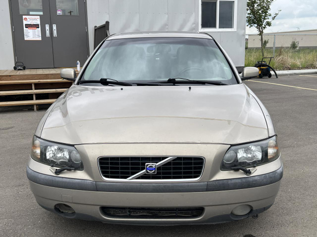Selling 2004 Volvo S60 2.5T Awd in Cars & Trucks in Mississauga / Peel Region - Image 2
