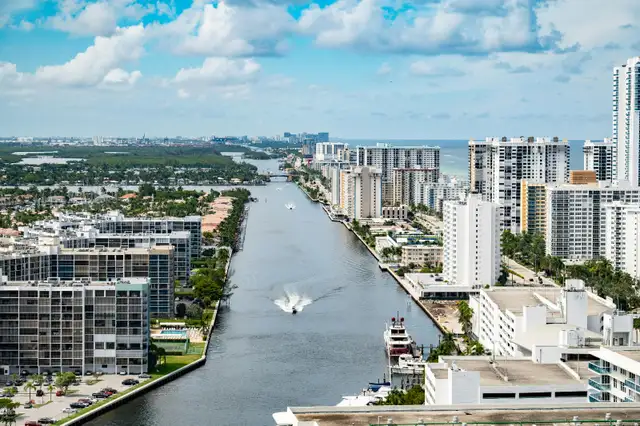 Apartment for rent-FLA in Florida in Canada - Image 7