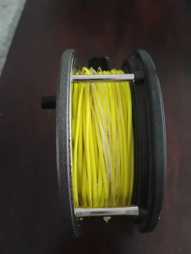 G-Loomis GL3 Fly Fishing Reel with Line in Fishing, Camping & Outdoors in North Bay - Image 4