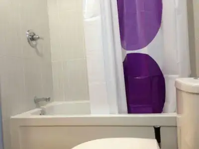 Rental room near Univ, SAIT in Dalhousie NW Calgary