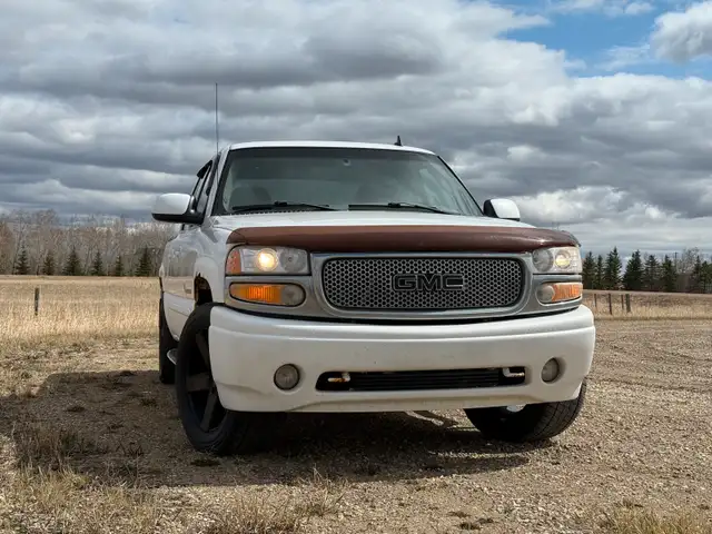 2006 GMC Denali63860078944515122