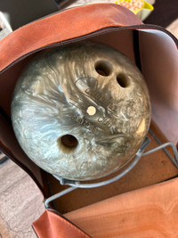 Grosse boule de bowling Columbia 300  avec sac