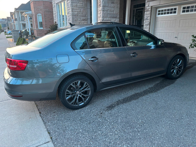 2015 Volkswagen Jetta TDI Highline 2.0L in Cars & Trucks in Oakville / Halton Region - Image 2
