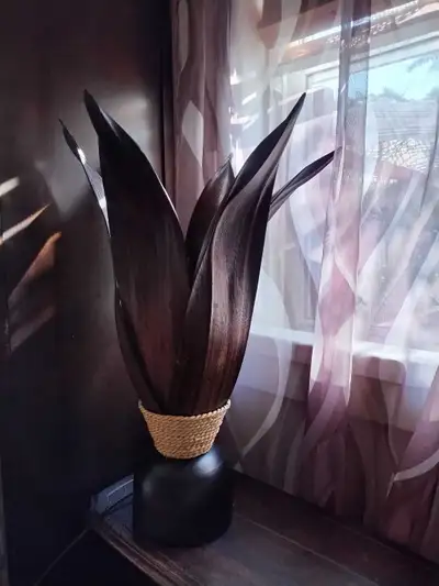 Decorative table lamp - fluted  tropical design, View more