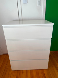 Ikea MALM commode blanche 4 tiroirs / white 4-drawer chest