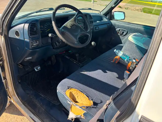 1996 Chevy K2500 5spd std509452441387028482