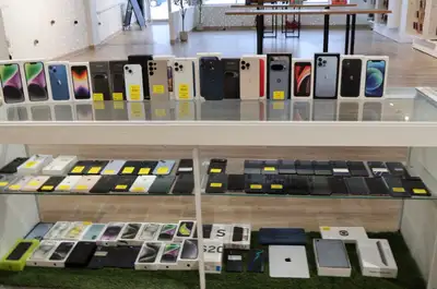 Phones for Sale iPhone, Samsung & more – Best deals in Medicine Hat ✅ Tested ️ 1 Year Warranty Trade...