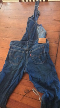 Women’s small LEVIs overalls blue jeans