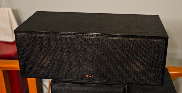 Klipsch Center Channel Speaker R-52C  - OFFERS WELCOME in Speakers in Ottawa - Image 3