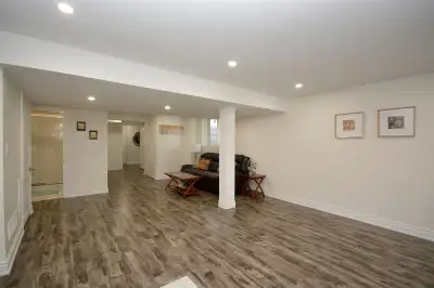 Legal basement near Mount Pleasant Go