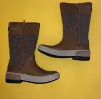 Tan boots 