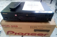 CD Recorder - Pioneer  PDR-609 Excellent condition