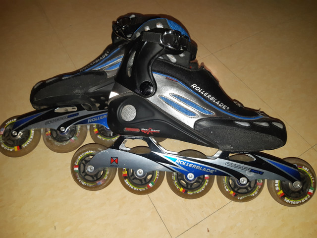 Rollerblade 5 wheels, professionnel pointure 41 euro, 8.5 us dans Patins et patins à roulettes  à Ville de Montréal