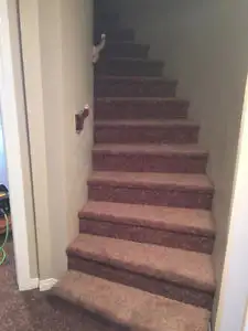 Carpet those basement stairs or any stairs in Rugs, Carpets & Runners in Oshawa / Durham Region - Image 6