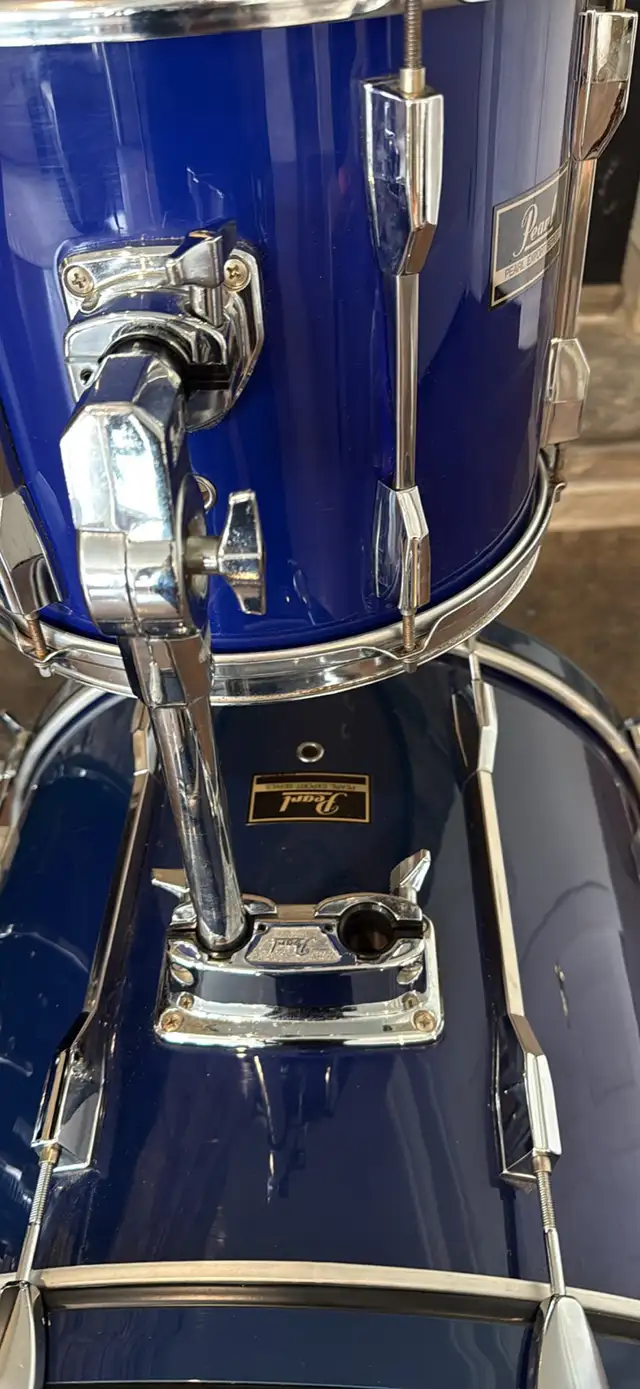 Pearl three piece shell pack **20” bass drum **Price Drop** in Drums & Percussion in Hamilton - Image 9
