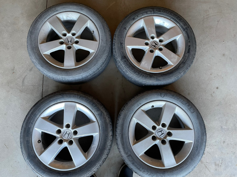 Honda Civic original alloy wheels, tire size 205/55R16 Tires & Rims