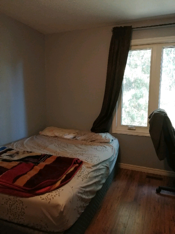 Room for RentKanata North (Female Only) Room Rentals & Roommates