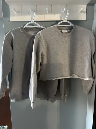 women’s sweatshirts tna, View more