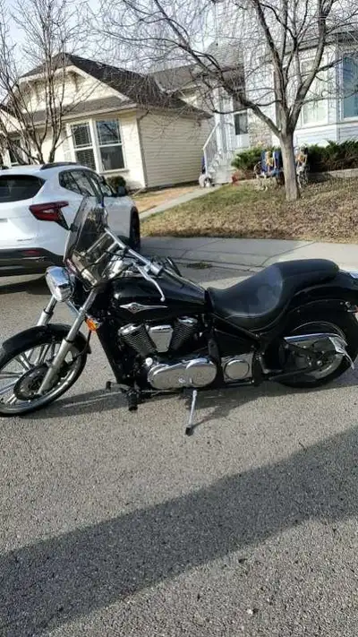 Black Kawasaki Vulcan motorcycle. - Only 26,103km. - 900 CC - 2nd owner and lady driven. - Meticulou...