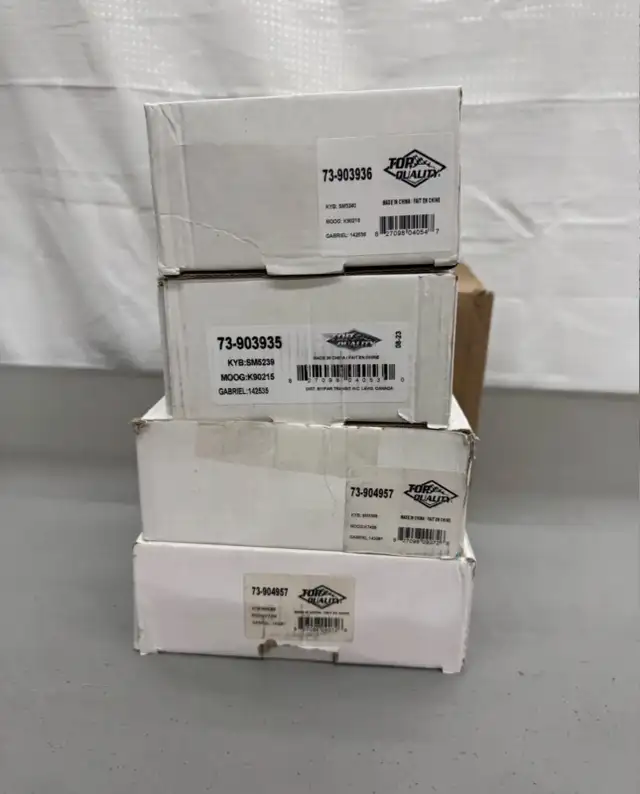 Hyundai Kia Dodge Strut Hardware Kit in Other in Hamilton - Image 6