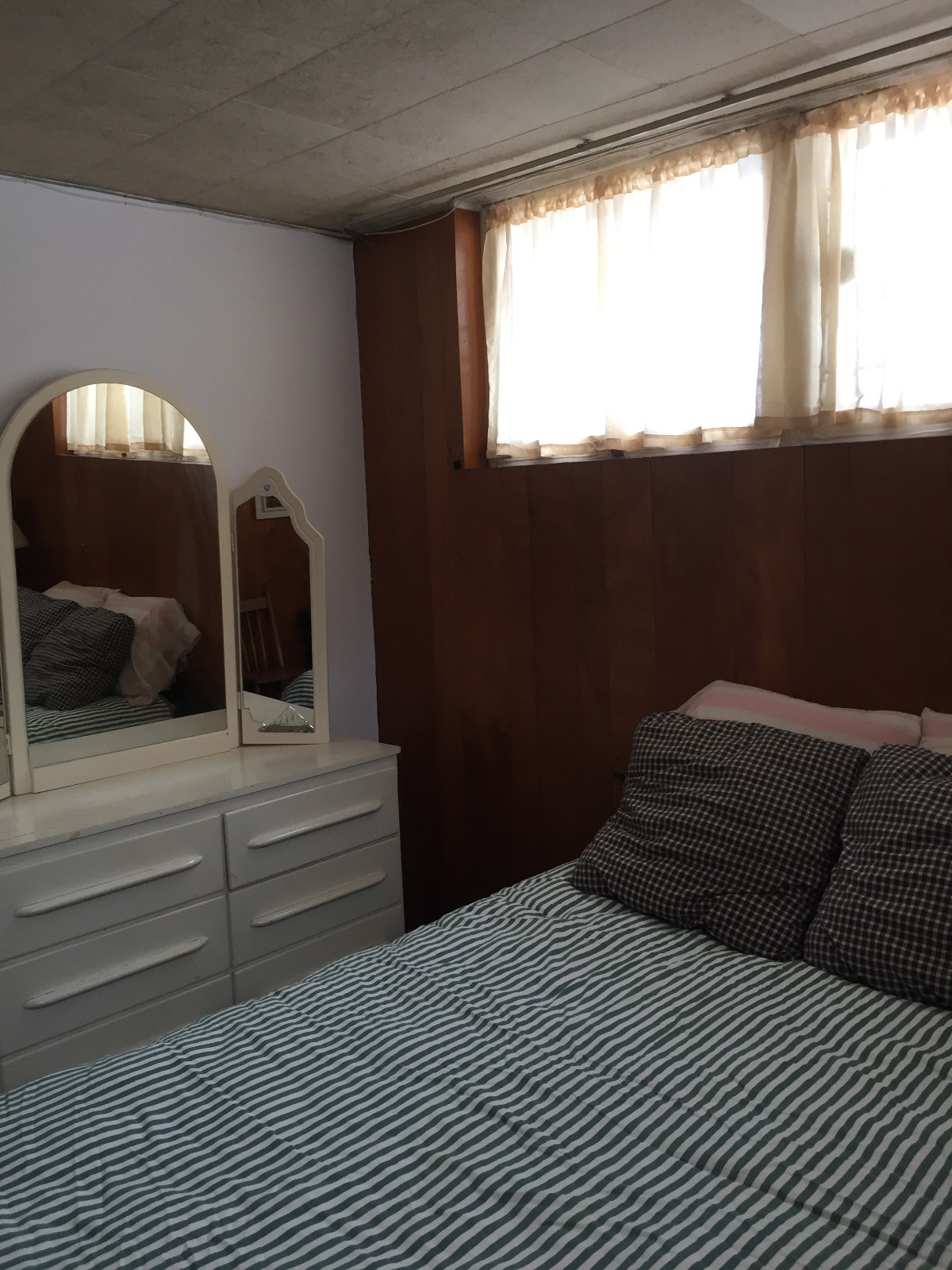 Chambbre a louer, room to rent West iland — photo 3