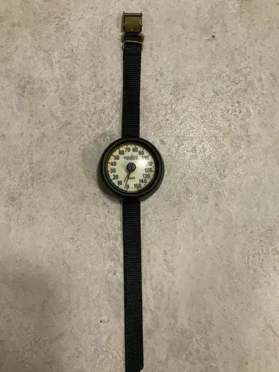 Suunto scuba diving depth gauge, View more