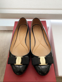 Salvatore Ferragamo - Black -Size 36.5