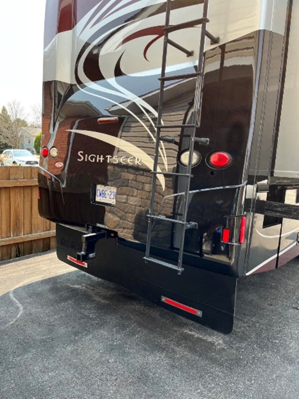 2012 Winnebago Sightseer 35J 35’10” Class A Motorhome for Sale RVs