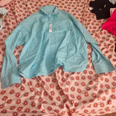 Blouse femmes taille L dkny neuve, View more
