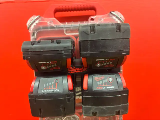 Milwaukee M18 Battery Wall Mount 4/6 Batteries Optional Packout in Power Tools in Markham / York Region - Image 7