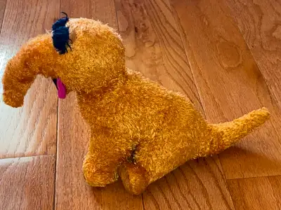 Hard to find Mr. Snuffleupagus plush doll....appxoimately 11 inches long x 6.5 inches tall...small 1...