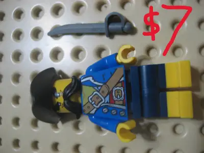 Lego Minifigure Moustache Pirate OR pi197 40597, View more