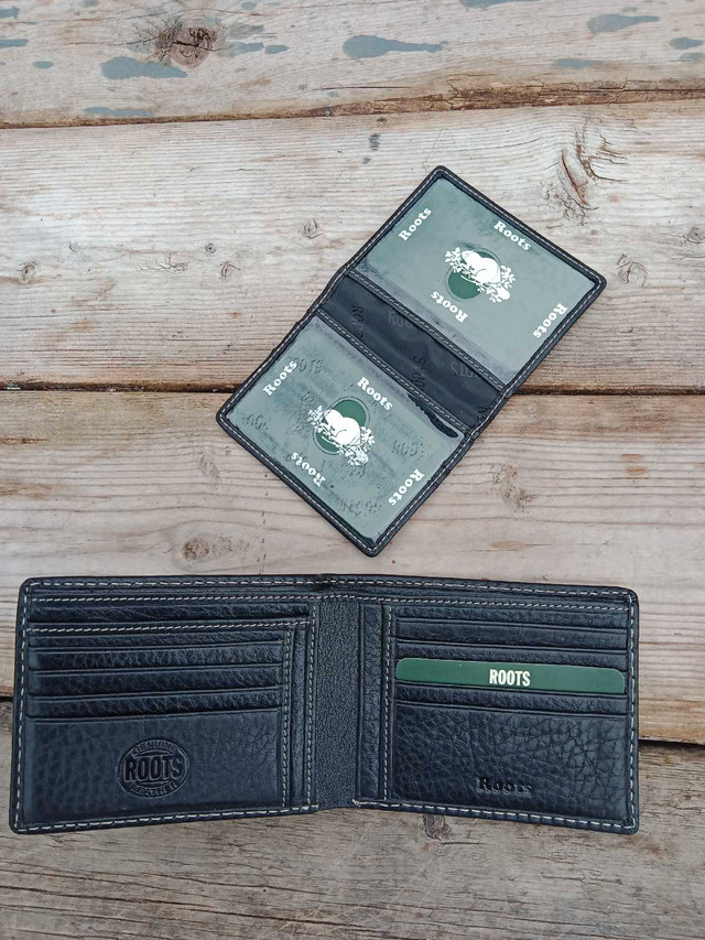 Men's Genuine Leather Roots Wallet, Card Storage, Well Made in Men's in Oshawa / Durham Region - Image 4