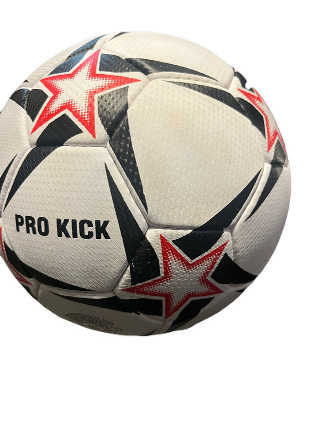 Soccer ball available for March break camps / rec / wholesale  in Football in Oshawa / Durham Region - Image 2