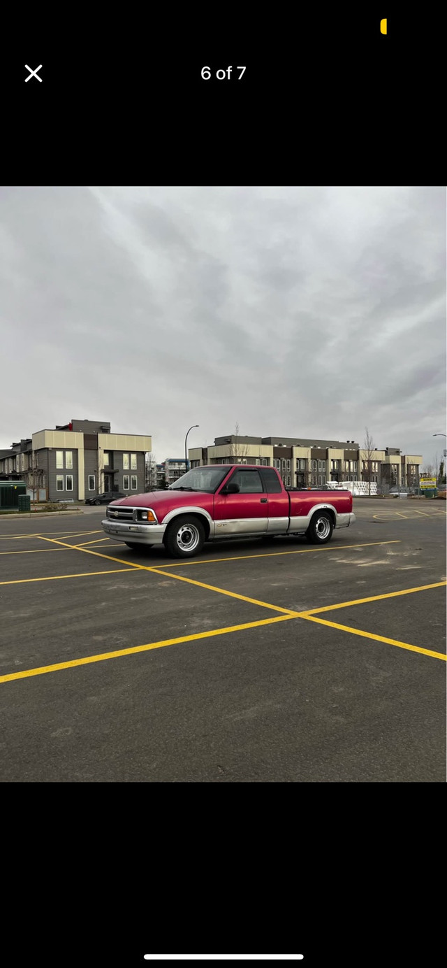 1994 chevolet s10 in Cars & Trucks in Calgary