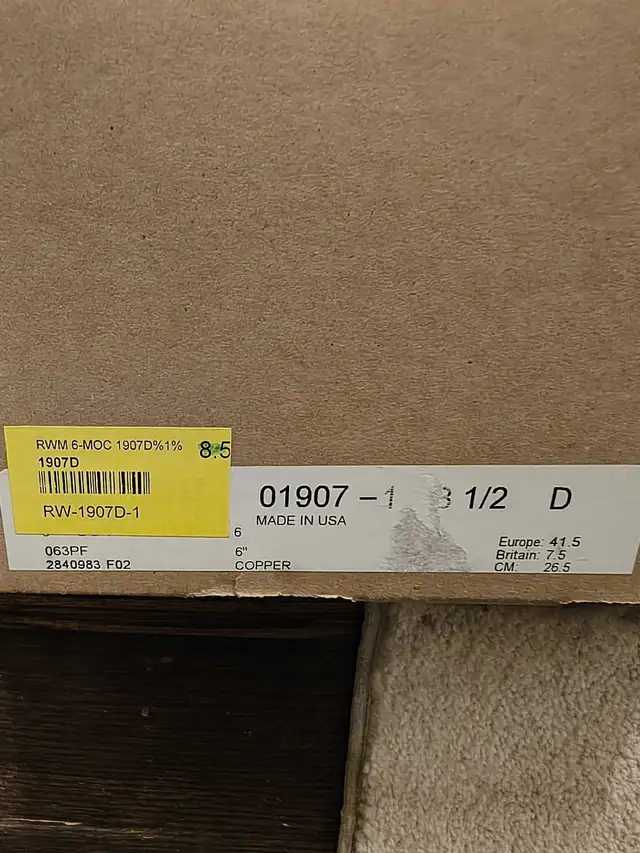 Red Wings Moc Toe Boots in Men's Shoes in Markham / York Region - Image 6