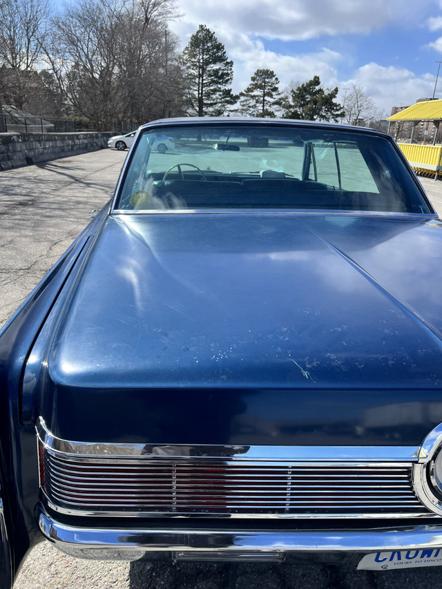 1967 Imperial Crown 4-door Hardtop for sale in Classic Cars in City of Toronto - Image 3