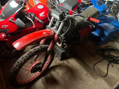 I'm selling a 1980 Honda XL500S, a classic dirt bike that's ready for some off-road adventures! This...