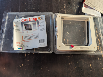 Cat Flap Lockable Two Way Cat Door - NEW in Package, View more